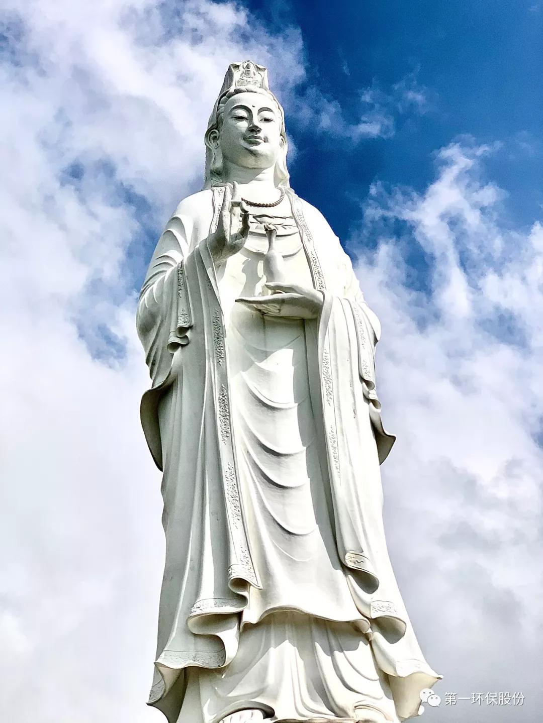 38 祝大家在新的一年里，萬(wàn)事順意！平安幸福！生意興?。。?！.jpg